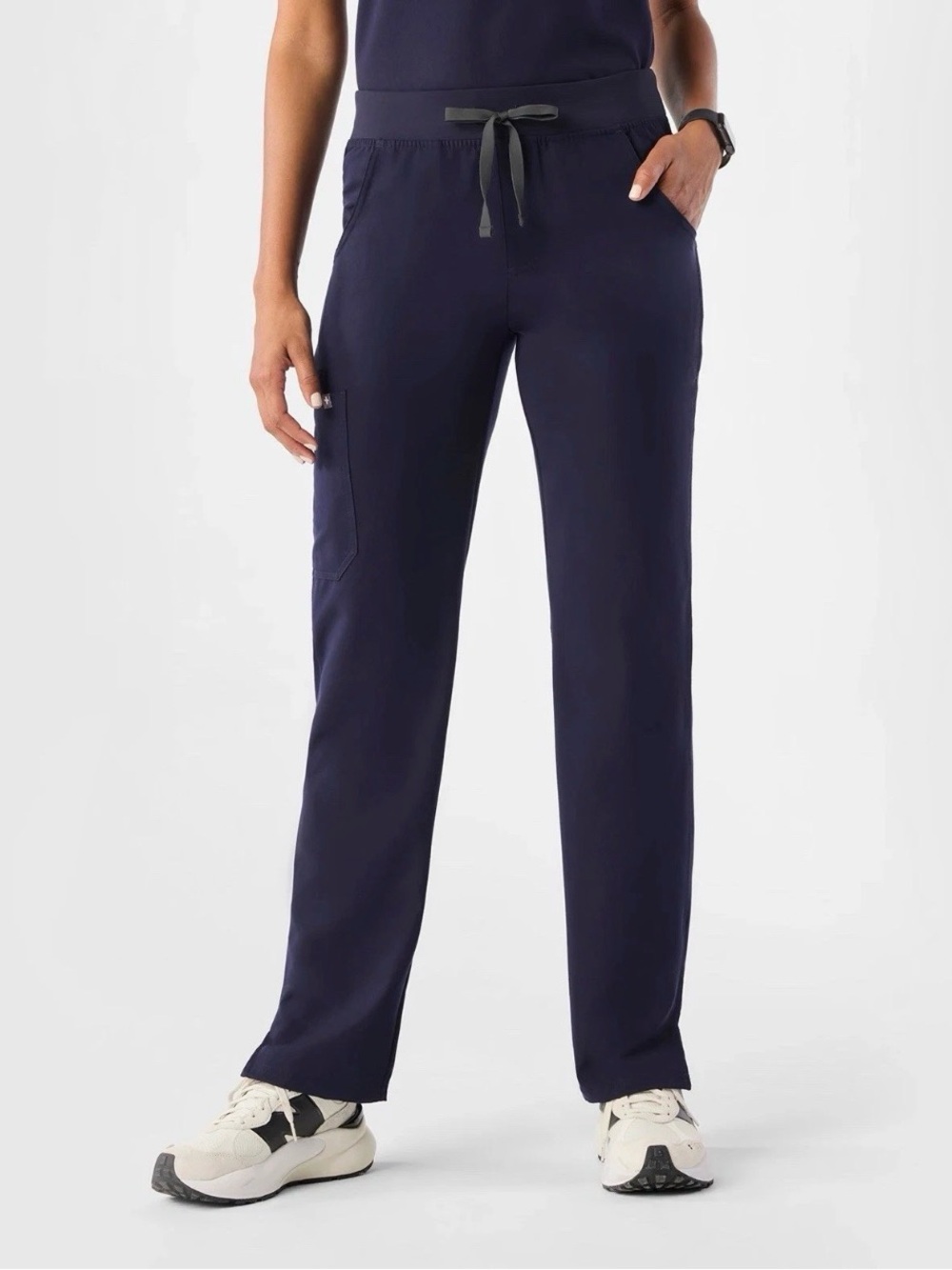 FIGS Women’s Kade Straight-Leg Scrub Pant Navy Blue Small